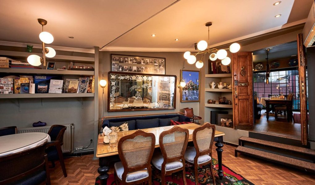 cukurcuma hotels, faik pasha houses, Beyoğlu’nda bohem konaklama ve sanat