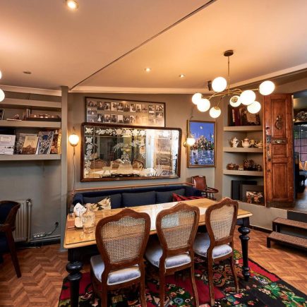 cukurcuma hotels, faik pasha houses, Beyoğlu’nda bohem konaklama ve sanat