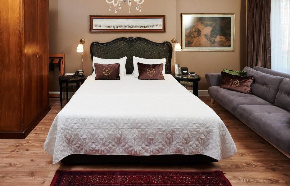 2025 galata boutique hotels, galata boutique hotel, galata small hotels, galata art hotel, galata design hotel, faik pasha galata, galata accommodation, cihangir boutique hotel, galata uzun süreli konaklama, local living, galata home experience, istanbul boutique hotels, galata events, galata gastronomy