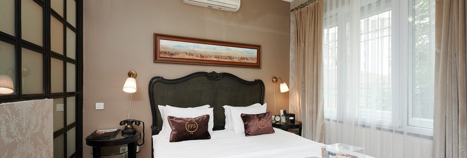 Beyoğlu design hotels, beyoğlu otel, modern otel, sanat oteli, uzun dönem konaklama, faik pasha apartments, galata hotel, cihangir hotel, istanbul otel, rezervasyon, tripadvisor, google yorumları, konaklama rehberi, çağdaş mimari, oda tipleri, 2025, merkezi otel, suit daire