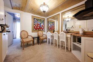 Beyoğlu Design Hotels 2025 | Modern Tasarım Oteller, Sanat ve Çağdaş Konaklama Rehberi 4 Beyoğlu hotels, Beyoğlu design hotel, İstanbul small hotels, modern otel, butik otel, uzun dönem konaklama, faik pasha apartments, galata hotel, cihangir hotel, istanbul otel, rezervasyon, tripadvisor, google yorumları, konaklama rehberi, apart otel, suit daire, merkezi otel, 2025