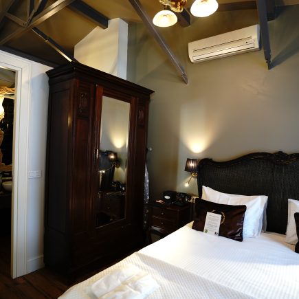 Beyoğlu hotels, Beyoğlu design hotel, İstanbul small hotels, butik otel, konaklama, uzun dönem konaklama, faik pasha apartments, galata hotel, cihangir hotel, istanbul otel, rezervasyon, tripadvisor, google yorumları