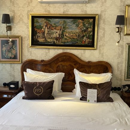 İstanbul small hotels, Beyoğlu small hotels, butik otel, modern otel, uzun dönem konaklama, faik pasha apartments, galata hotel, cihangir hotel, istanbul otel, rezervasyon, tripadvisor, google yorumları, konaklama rehberi