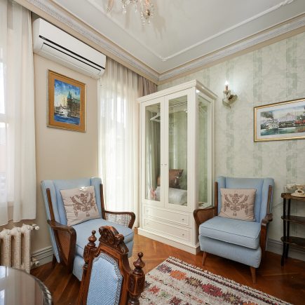 İstanbul Boutique Hotels Guide 2025 | Beyoğlu, Cihangir ve Çukurcuma’da Sanat Dolu Butik Konaklama Rehberi 12 İstanbul boutique hotels, Beyoğlu butik hotels, İstanbul design hotels ve İstanbul small hotels rehberi 2025.