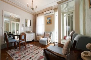 İstanbul boutique hotels, Beyoğlu butik hotels, İstanbul design hotels ve İstanbul small hotels rehberi 2025.