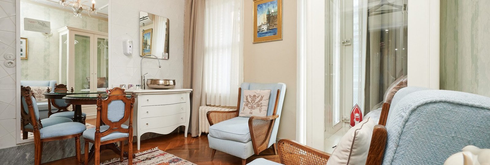 Cihangir design hotel 2026, Cihangir butik konaklama, Beyoğlu ev konseptli otel, İstanbul tasarım otel, Çukurcuma konaklama, Galata yakın otel, uzun süreli konaklama İstanbul, butik apart İstanbul, Cihangir’de konaklama