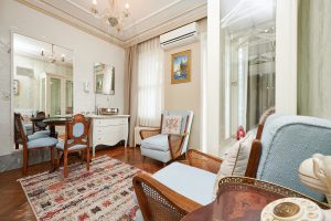 İstanbul Boutique Hotels Guide 2025 | Beyoğlu, Cihangir ve Çukurcuma’da Sanat Dolu Butik Konaklama Rehberi 3 İstanbul boutique hotels, Beyoğlu butik hotels, İstanbul design hotels ve İstanbul small hotels rehberi 2025.