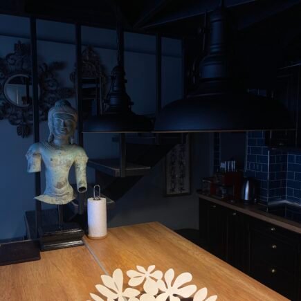 İstanbul art hotel 2026, Cihangir tasarım otel, Çukurcuma konaklama, Beyoğlu sanat oteli, butik art hotel İstanbul, uzun süreli konaklama İstanbul, tarihi apart otel Beyoğlu, Cihangir ev konforu